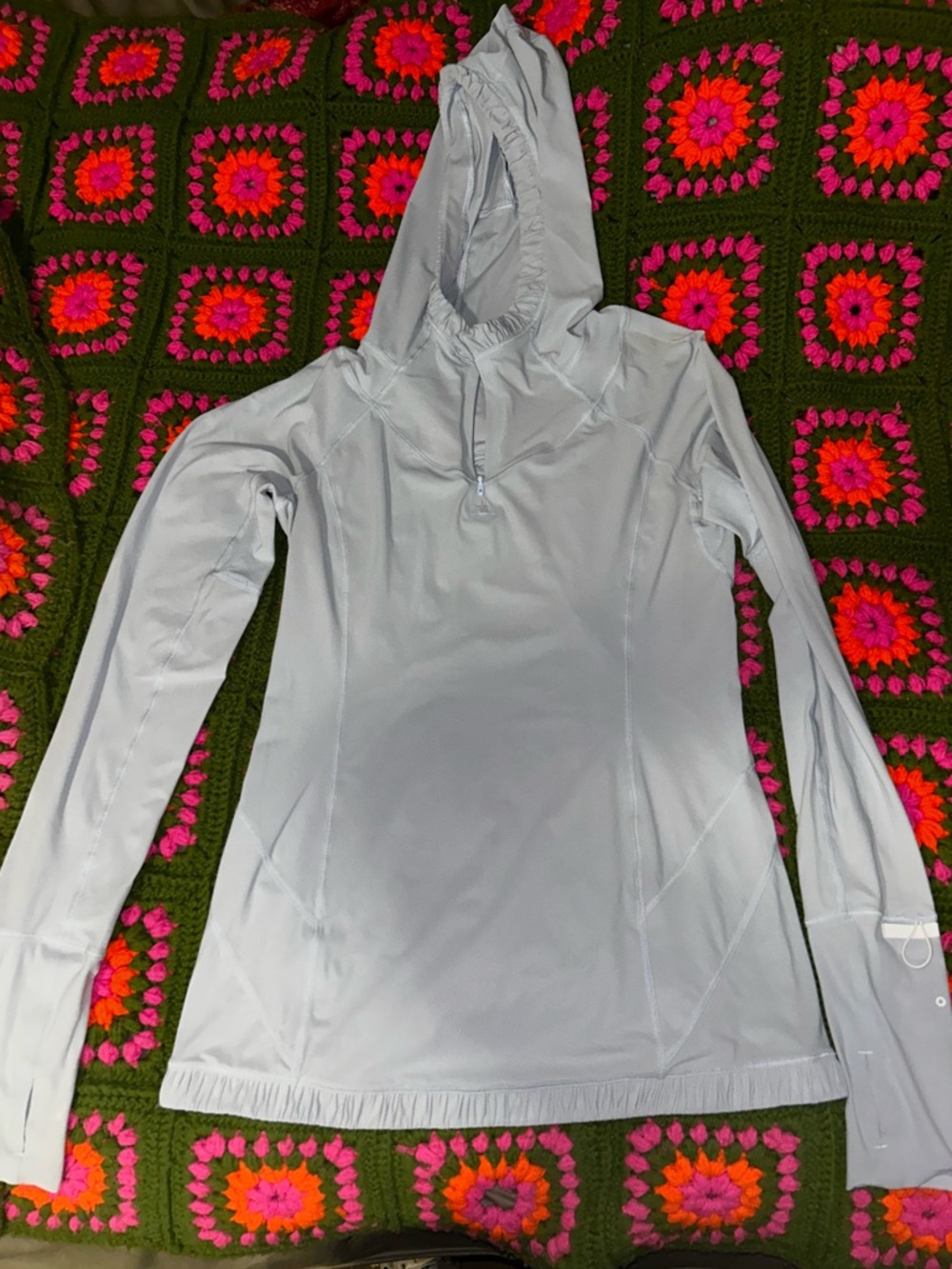 Lululemon - Picture 2 of 8